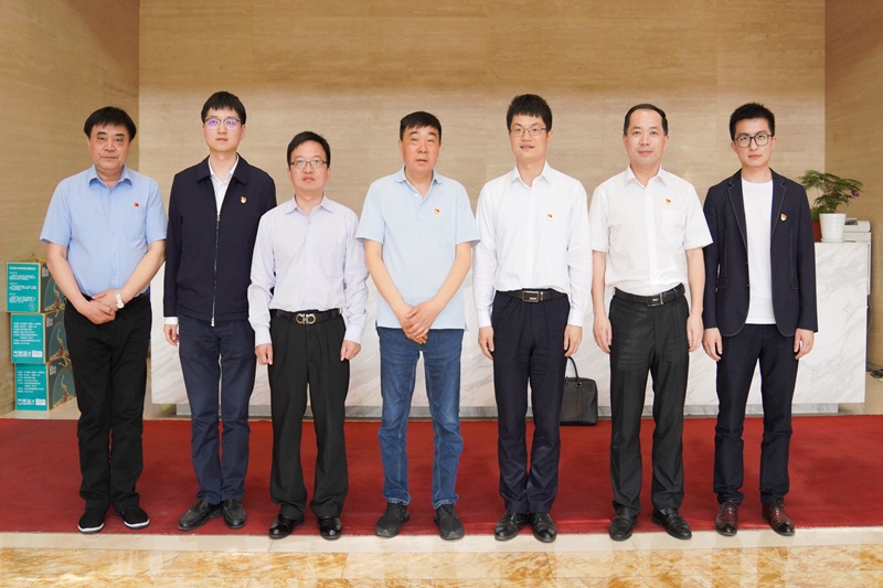 共青团嘉兴市委书记田凯一行莅临门徒娱乐纸业调研_公司新闻_新闻中心_门徒娱乐